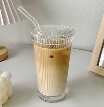 glass coffee cup with lid and straw
