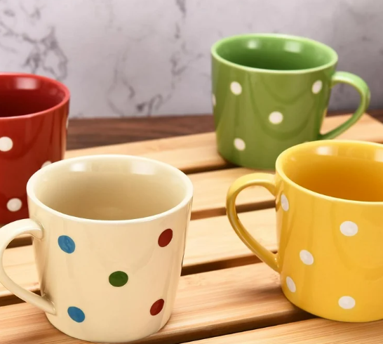 polka dot coffee cups